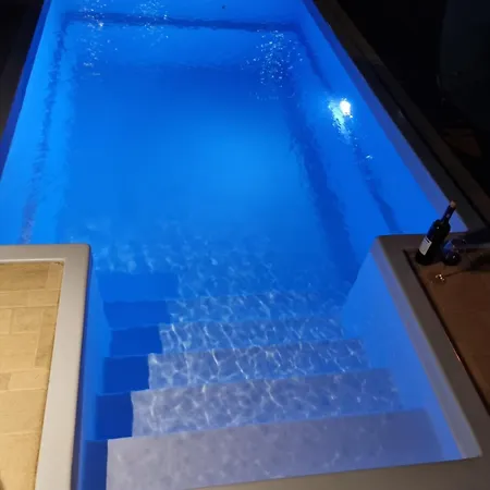 Carmen Holiday home Pula