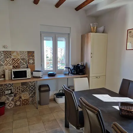 Carmen Holiday home Pula